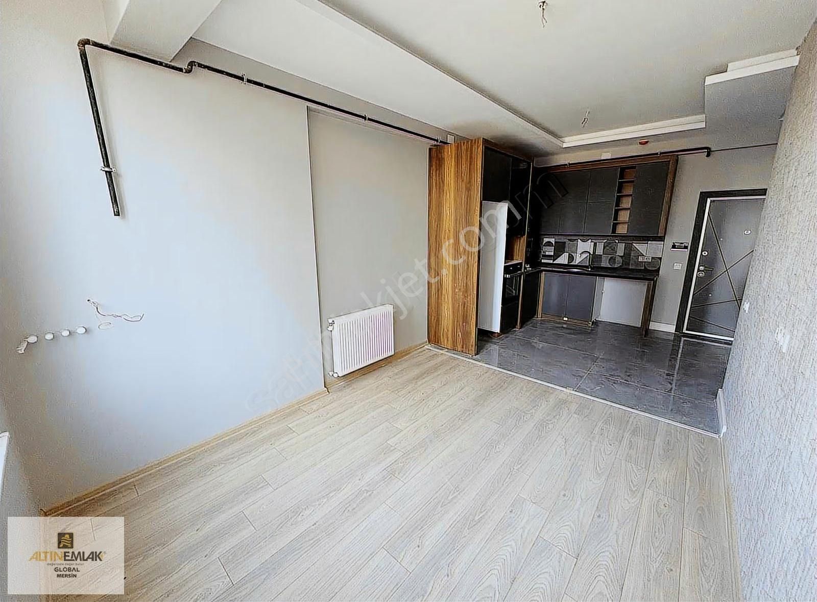 Altın Emlak'tn Deniz Manzaralı Doğalgazlı Modern 1+1 - Görsel 6