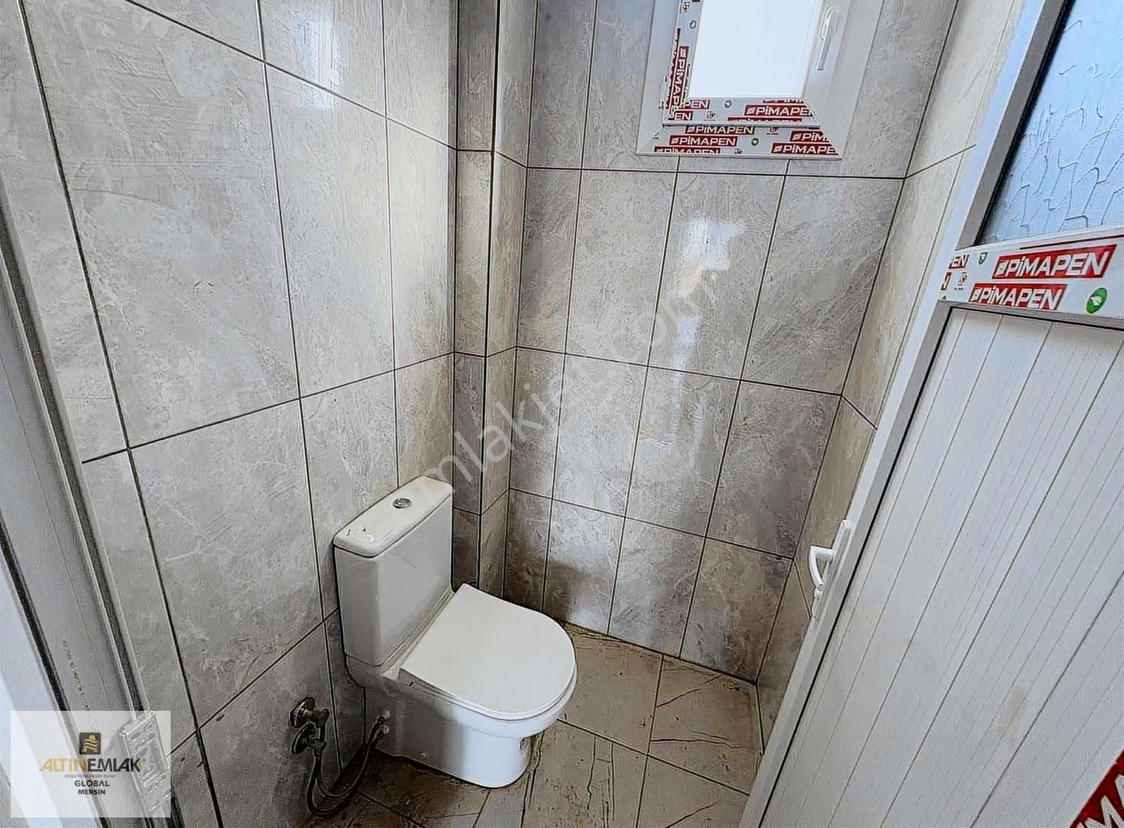 Altın Emlak'tn Akdeniz Caddesine Yakın Cazip Dükkan - Görsel 12