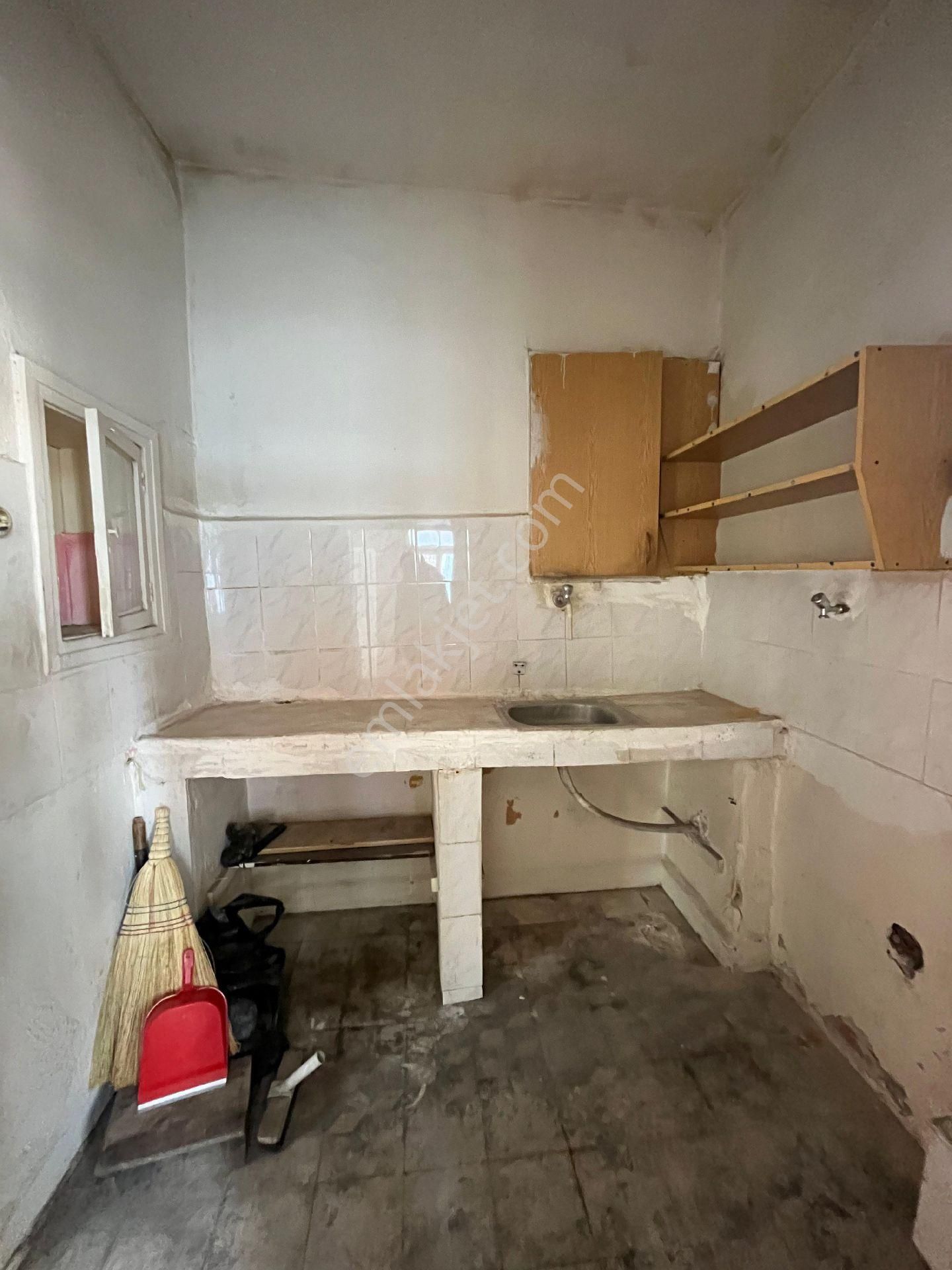 İzmir Konak Sakarya Mah.de 2katlı Satılık Müstakil - Görsel 31