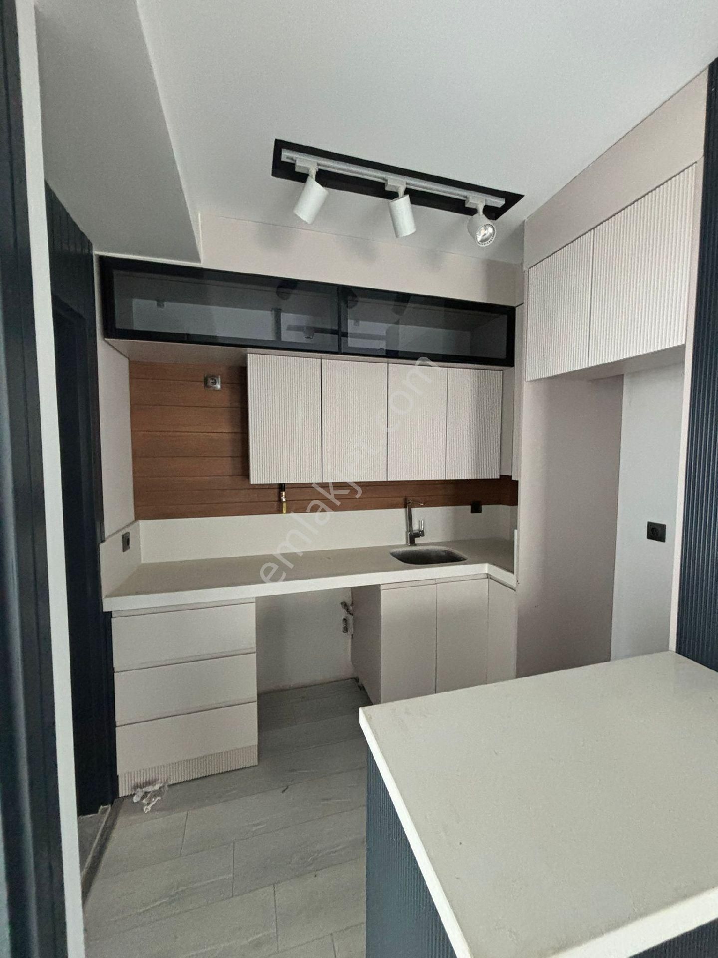 Osmangazi'de Ultra Lüks İşçilikli 2+1 Satılık Daire - Görsel 12