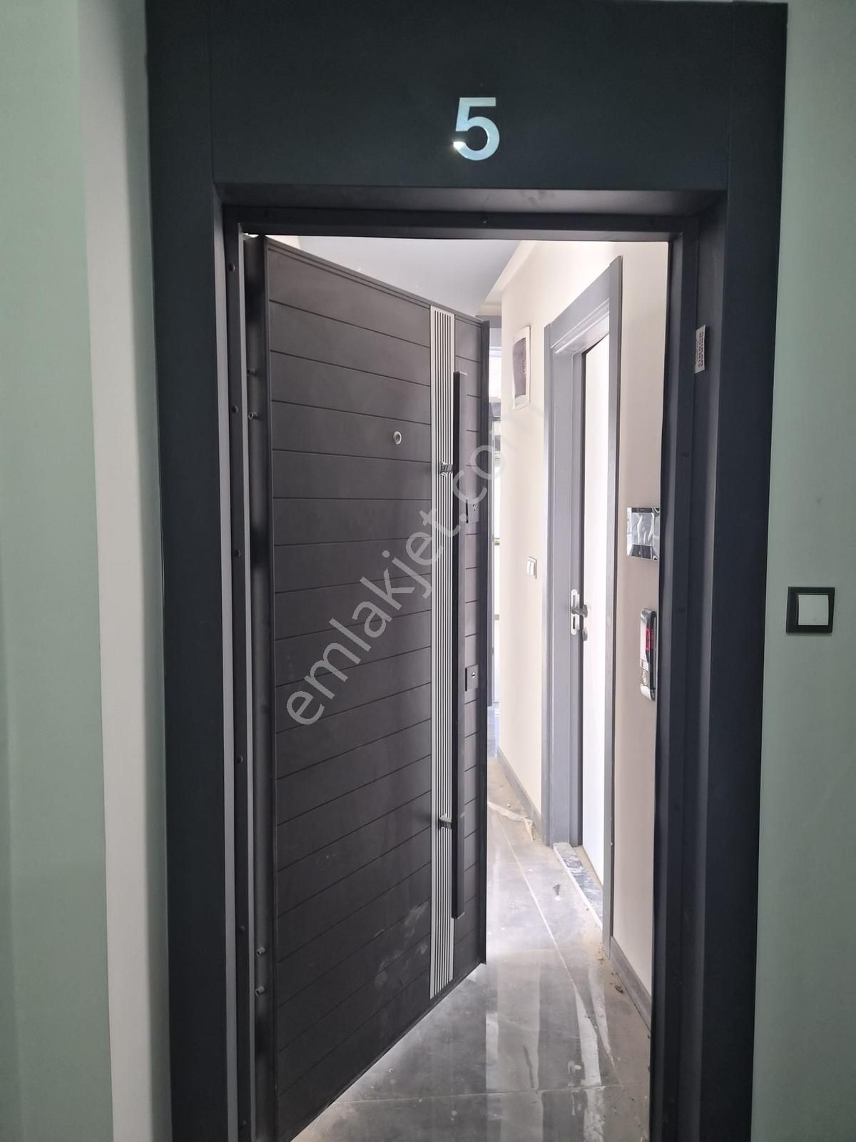 Karşıyaka Mah 3+1 120 M²asansörlü Güvenlikli Asansörlü - Görsel 13