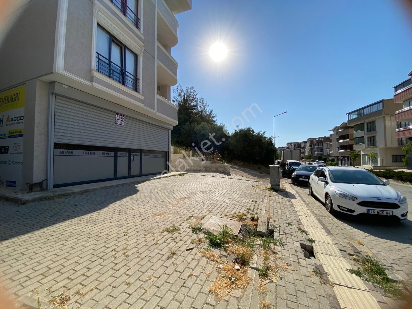 Nilüfer Çalı Gümüşlük'de Cadde Üzeri Kiralık Dükkan - Görsel 27