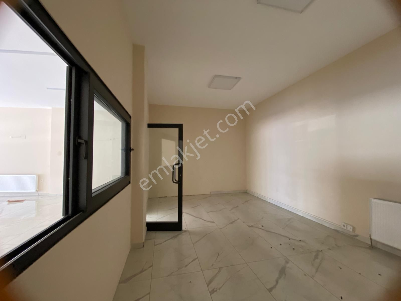 Nilüfer Çalı Gümüşlük'de Cadde Üzeri Kiralık Dükkan - Görsel 6