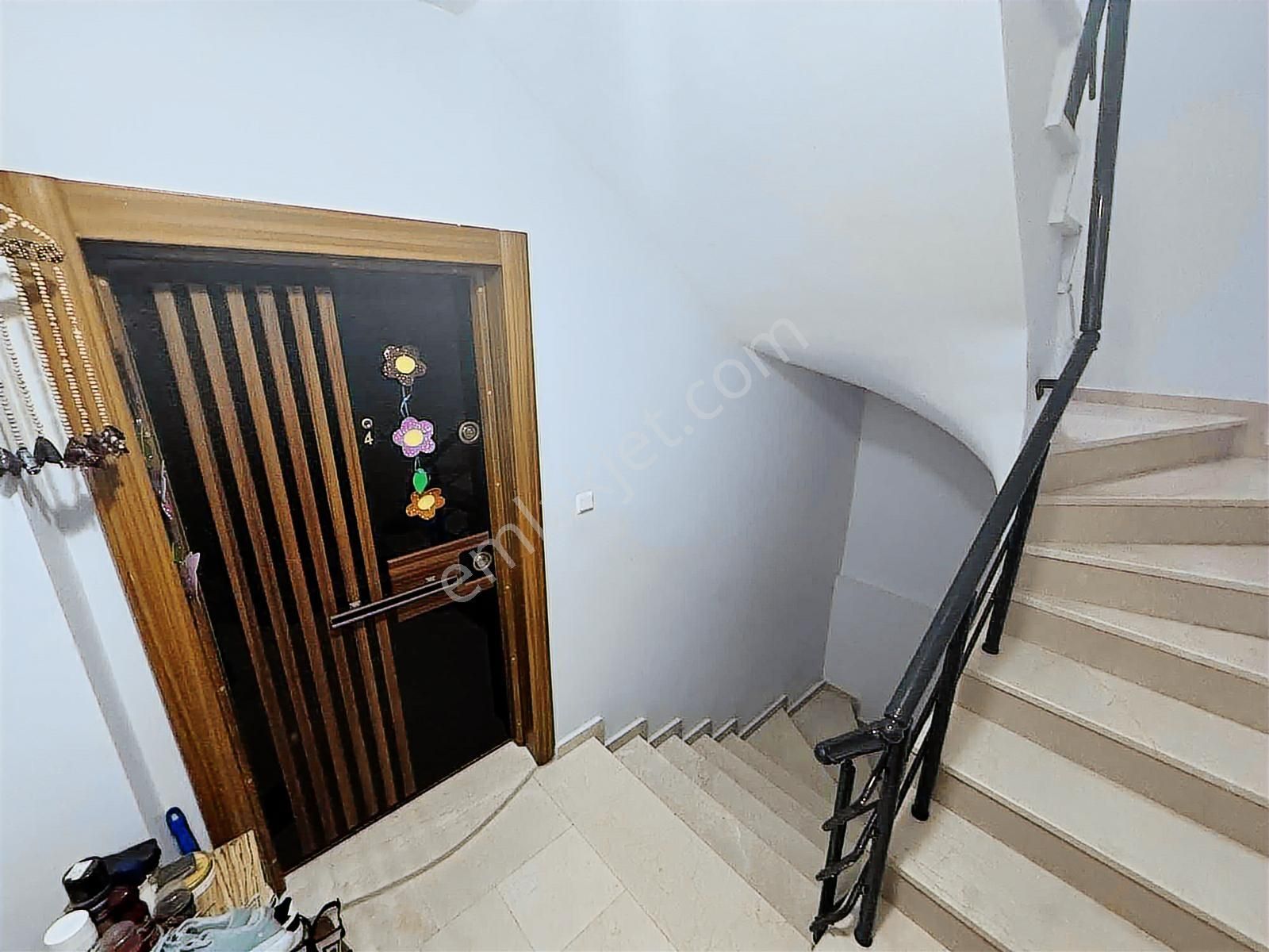 Nilüfer Üçevlerde Teraslı 3+1 Dubleks Kapalı Otoparklı - Görsel 14