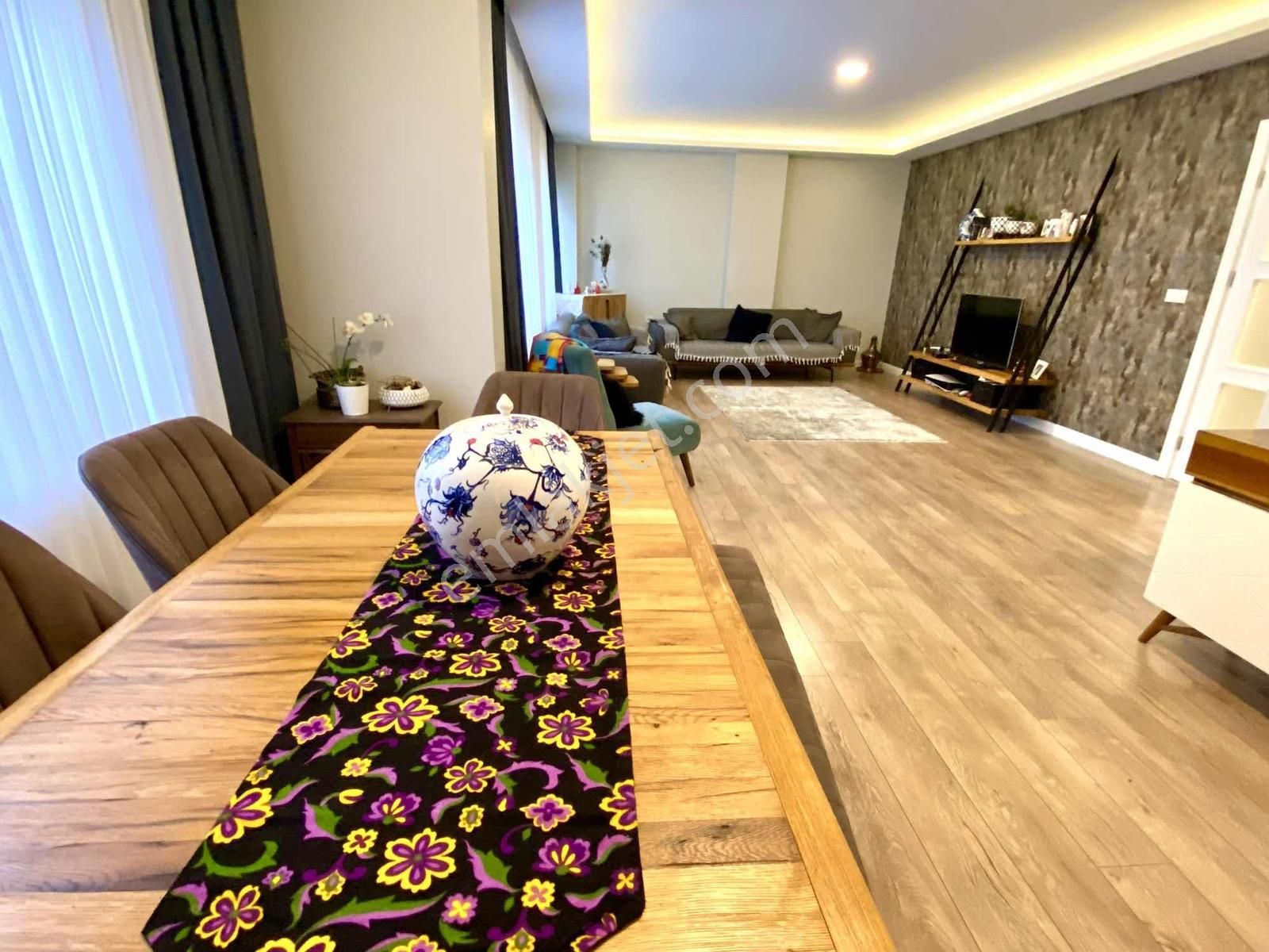 Nilüfer Kayapa 30 Ağustos Zafer Mah. Geniş 4+1 Dubleks