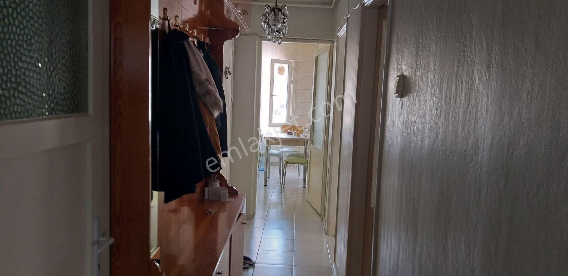 Bornova Özkanlar Kazımdirik Mah. Gürmar Mağazası Arkasında Kiralık Eşyalı - Eşyasız 2+1 Daire - Görsel 14