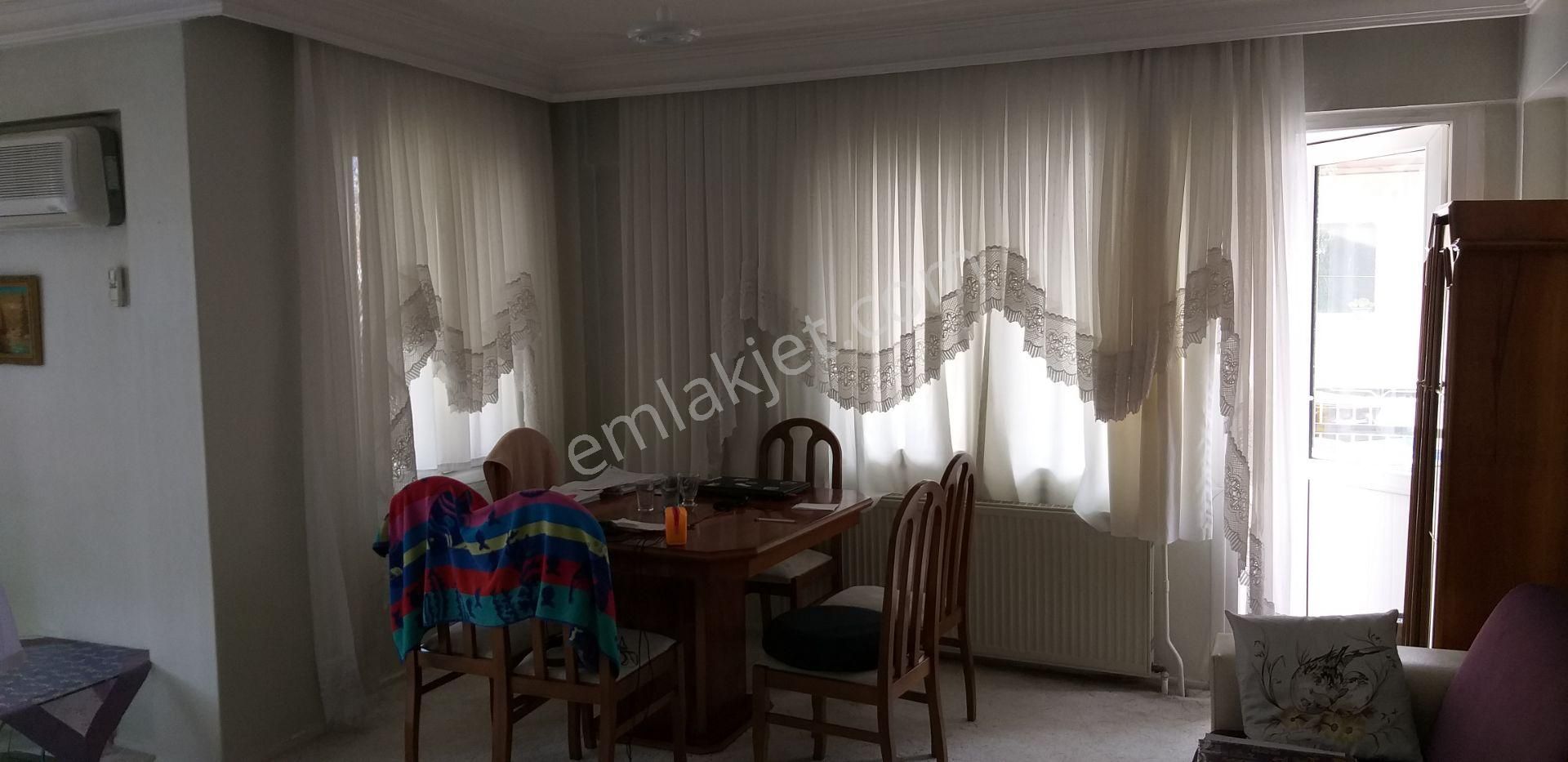 Bornova Özkanlar Kazımdirik Mah. Gürmar Mağazası Arkasında Kiralık Eşyalı - Eşyasız 2+1 Daire - Görsel 6