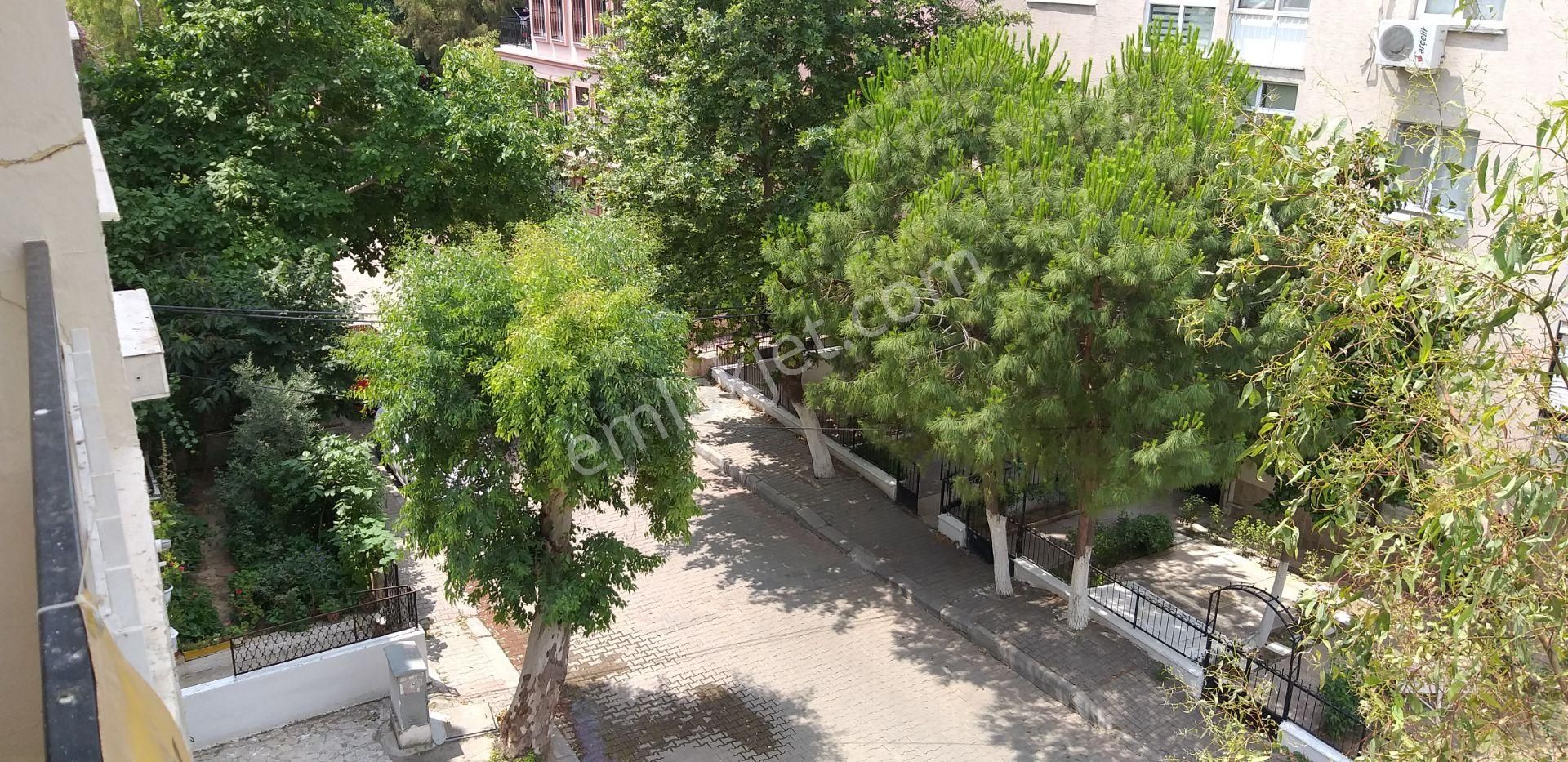 Bornova Özkanlar Kazımdirik Mah. Gürmar Mağazası Arkasında Kiralık Eşyalı - Eşyasız 2+1 Daire - Görsel 15
