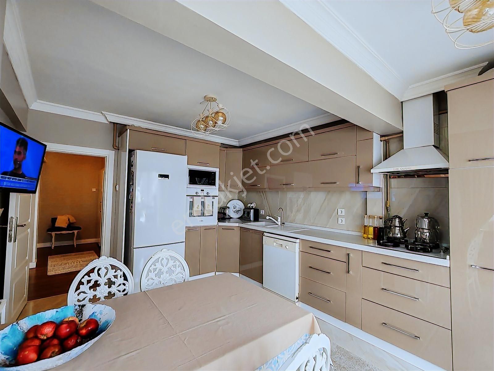 Güzelyalı Kat Mülkiyetli 3+1 130 M2 İçi Lüks Yapılı Harika Konum - Görsel 18