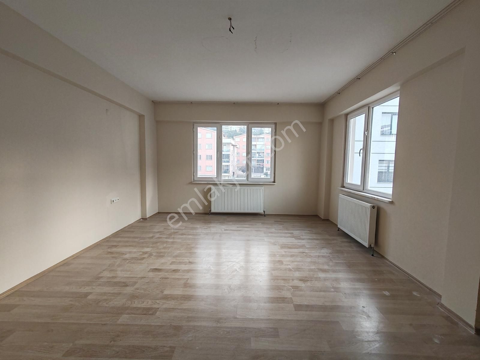 Çalı Gümüşlük 2+1 Dubleks 120 M2 Teraslı Site İçi