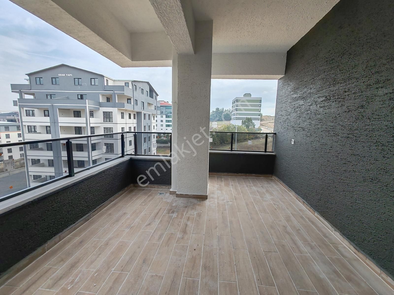 Kayapa Çamlık Bölgesinde Sıfır 2+1 Daireler - Görsel 2