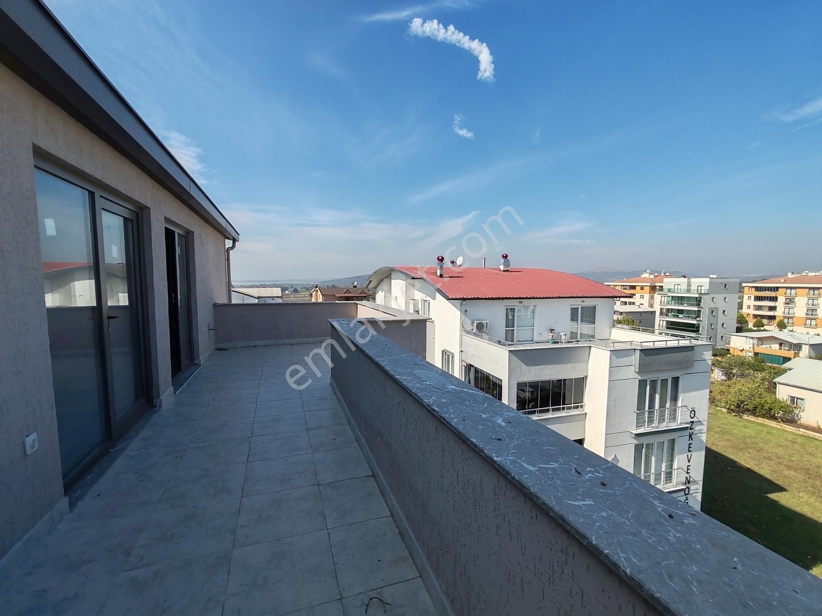 Nilüfer Akçalar 4+1 230 M2 Geniş Teraslı Dubleks - Görsel 6