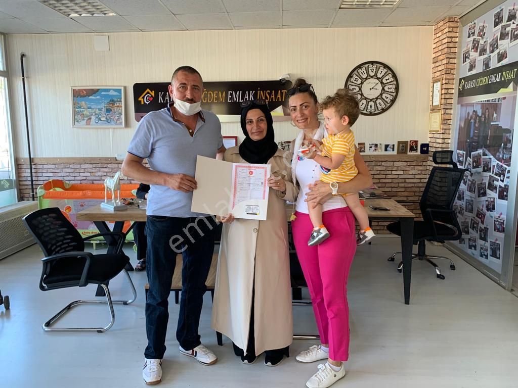 Havuzlu Sitede Harika Bahçe Katı 2+1 Daire | Cam Balkonlu - Görsel 26