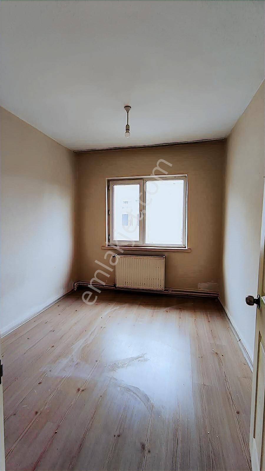 Demirlibahçe De Acil Satılık Katta 3+1 Daire - Görsel 13