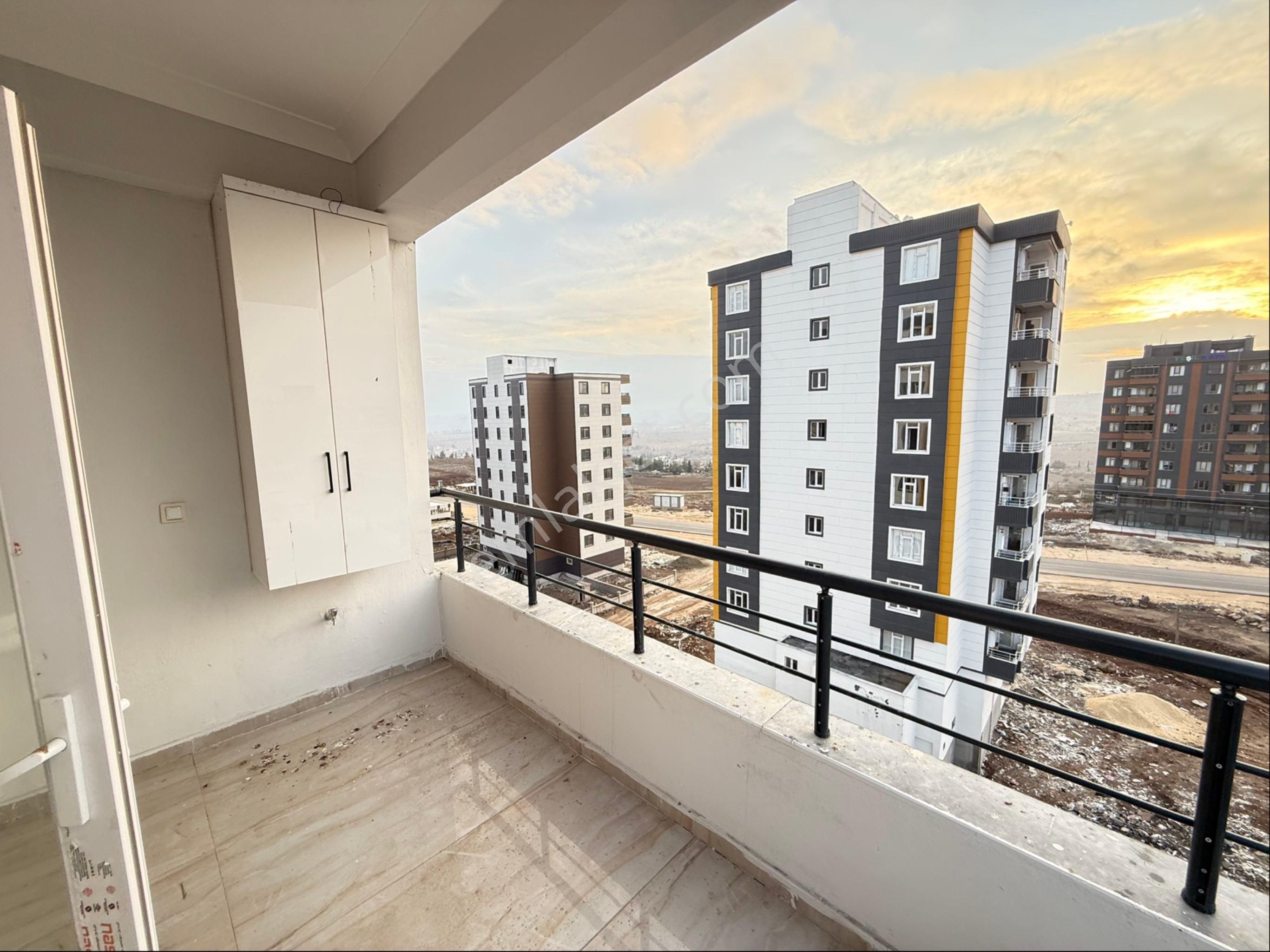 Cadde Seyrandan Satlık 3+1 Ara Kat - Görsel 20