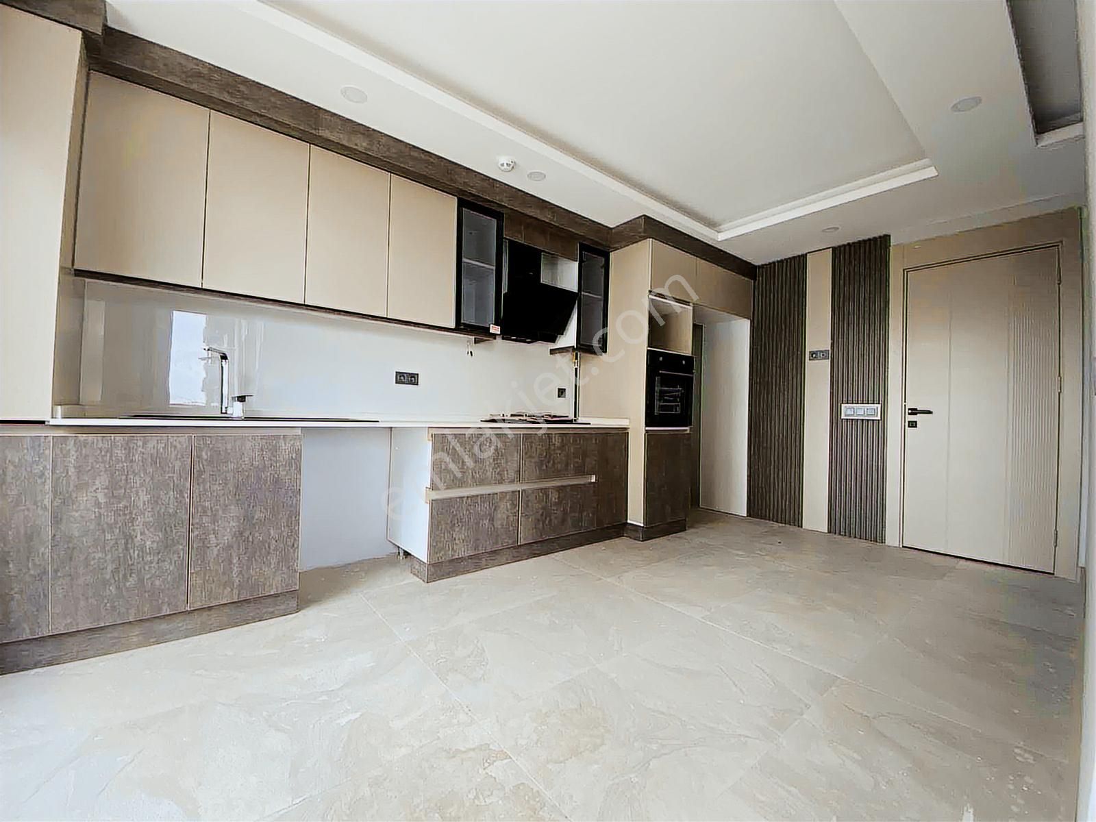 Çankaya'nın En Prestijli Sitesnde 4+1 Yerden Isıtmalı Akıllı Ev - Görsel 9