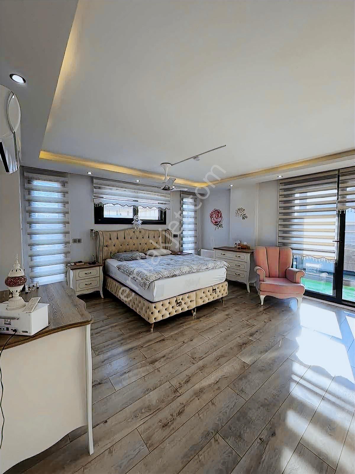 Didim Retürkten; 5+1, Sauna, Havuzlu Ve Hamamlı Villa - Görsel 2