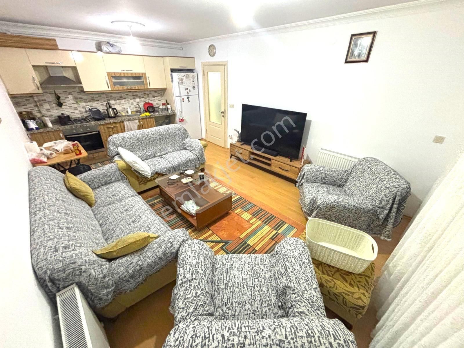 💥 Güç'ten Akçay'da Denize Yakın Ön Cephe Ara Kat Kombili 1+1 Daire