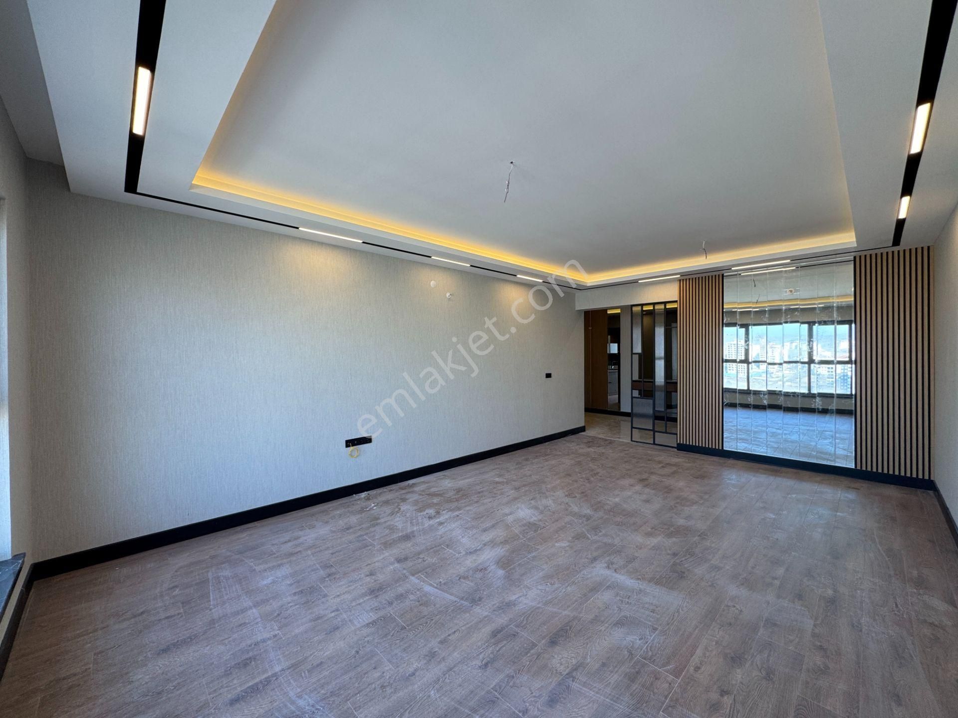 Göktaş'tan▓bulvarda Sıfır K.garajlı 190m² Ultralux 4+1 Daire - Görsel 11