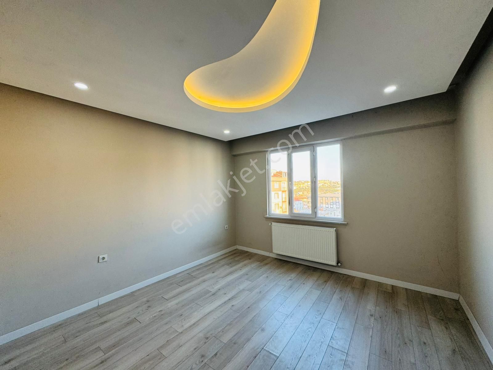 Merpa'dan __fevzi Paşa Mah'de__ana Cadde Üzeri / Acil Satılık/ Öncephe Dublex 4+1 - Görsel 19