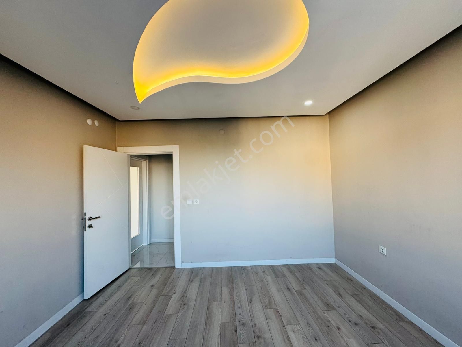 Merpa'dan __fevzi Paşa Mah'de__ana Cadde Üzeri / Acil Satılık/ Öncephe Dublex 4+1 - Görsel 18