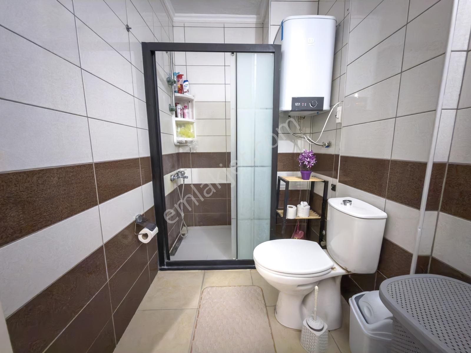 Akbük Merkezde Satılık Geniş 2+1 Havuzlu Daire - Görsel 9