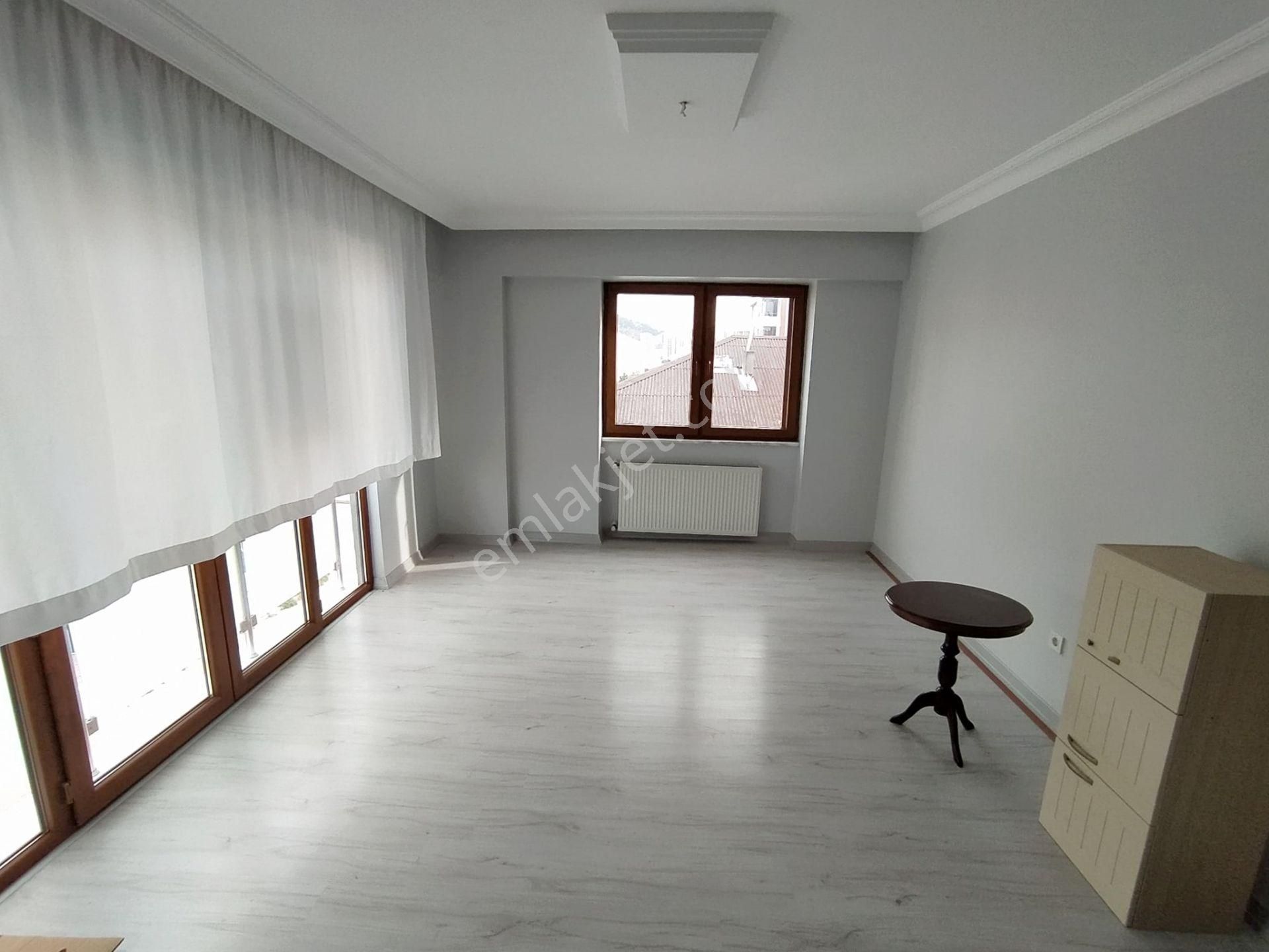 Mertcan Dan Cumhuriyet Mah İçi Full Yenilenmiş 2+1 Ankastreli - İskanlı - Görsel 5