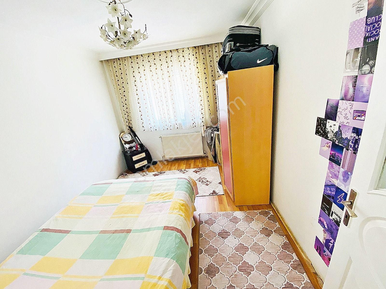 Ekin Mahallesinde Geniş Çift Balkonlu Katta 3+1 Satılık Daire !! - Görsel 17