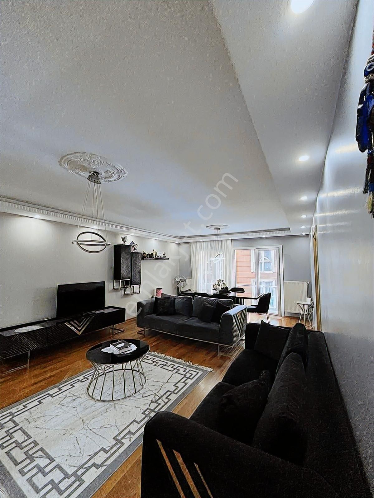 Fi Yaka Sitesinde Satılık Temiz Arakat - Görsel 4