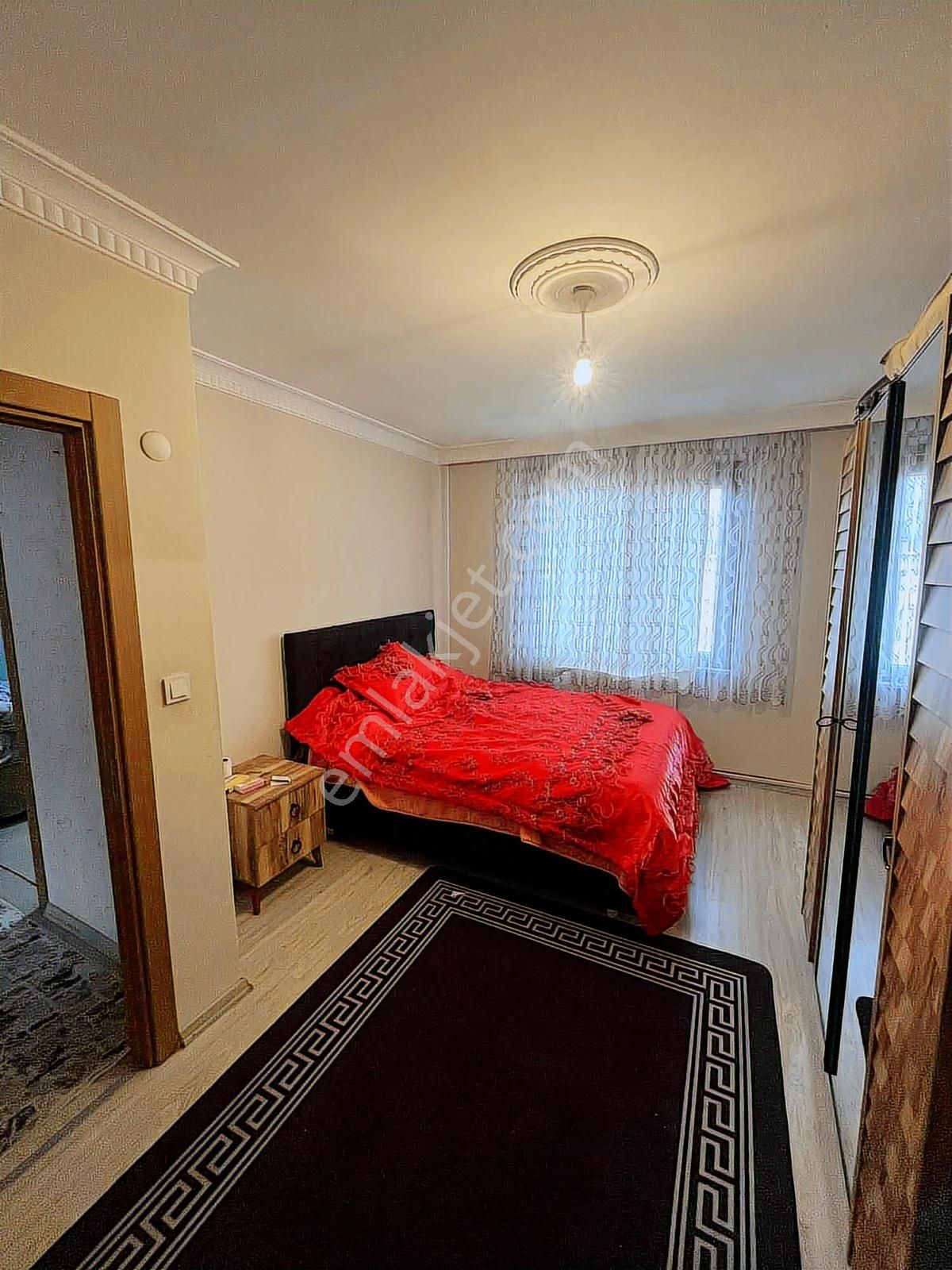 Esenyurt Yeşilkent Mahallesi Arakat Balkonlu - Görsel 5