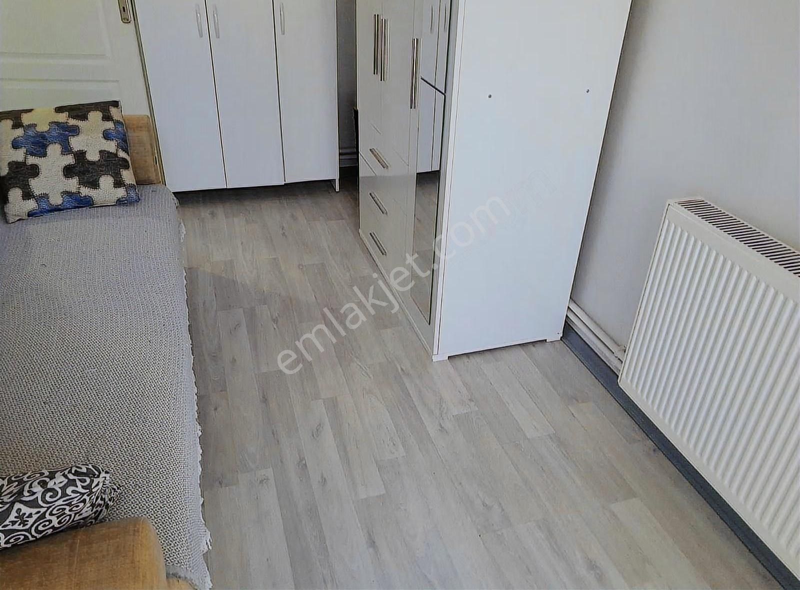 Bostanlı Merkezde Sahile Çok Yakın - Görsel 14