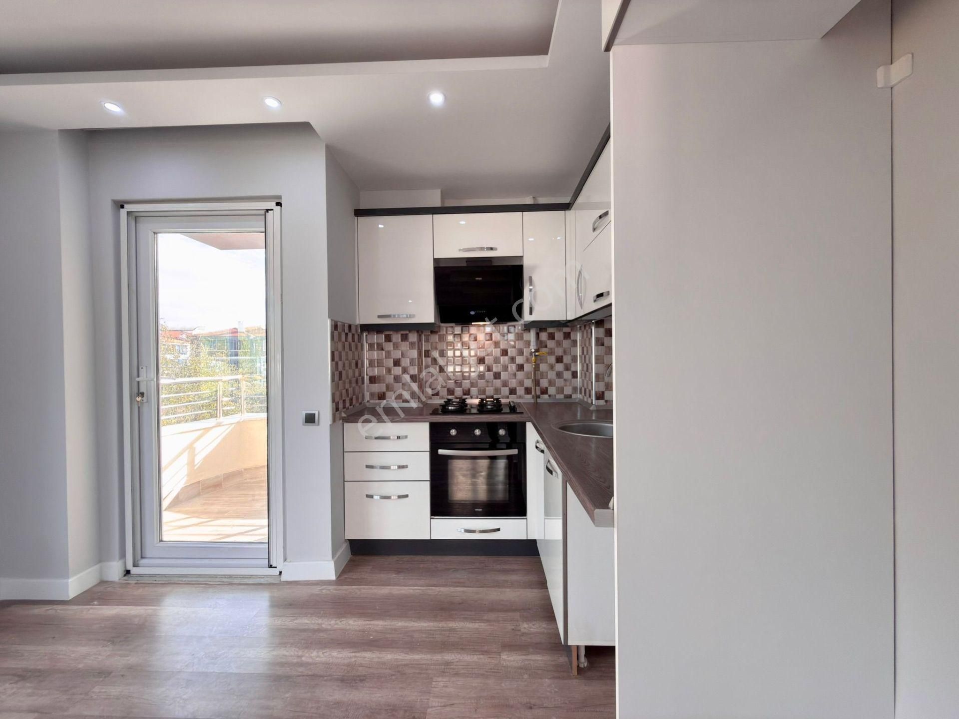 ▓yükselden Akçayda Satılık Kaz Dağlarının Eteklerinde 1+1 Satılık Daire▓