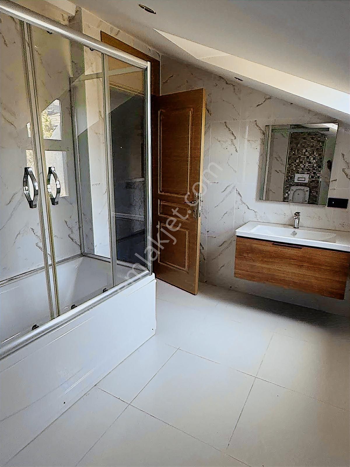 Beylikdüzü Gürpınar Dereağzı Sıfır Eşyalı Villalar - Görsel 31