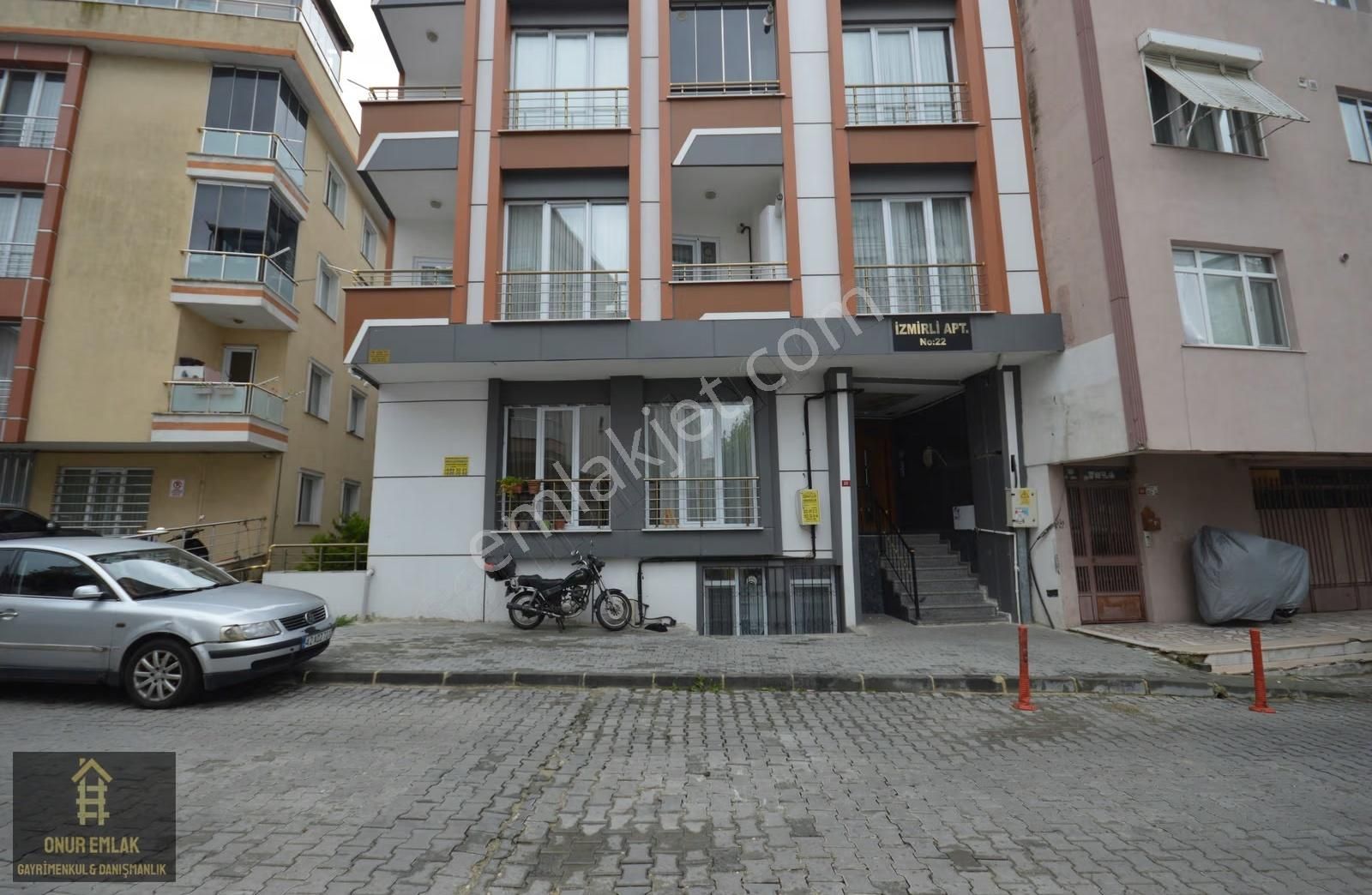 19 Mayıs Mahallesi Satılık Ara Kat 2+1 Daire İskanlı - Görsel 4
