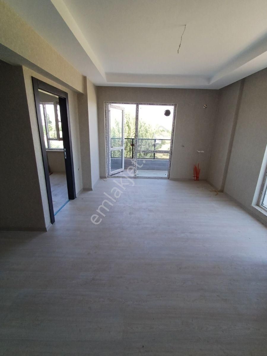 Ankara Havaalanı Yakını Satılık 1+1 - Görsel 11