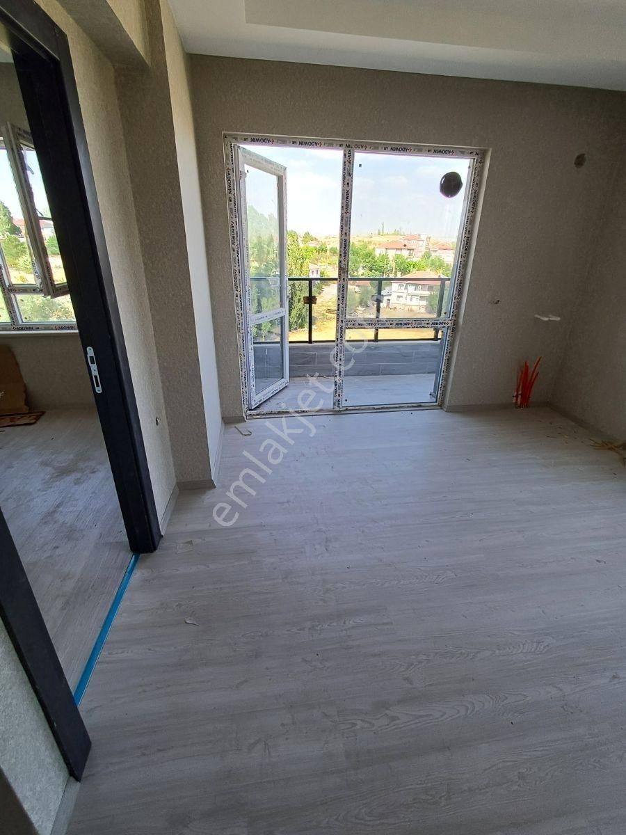 Ankara Havaalanı Yakını Satılık 1+1 - Görsel 24