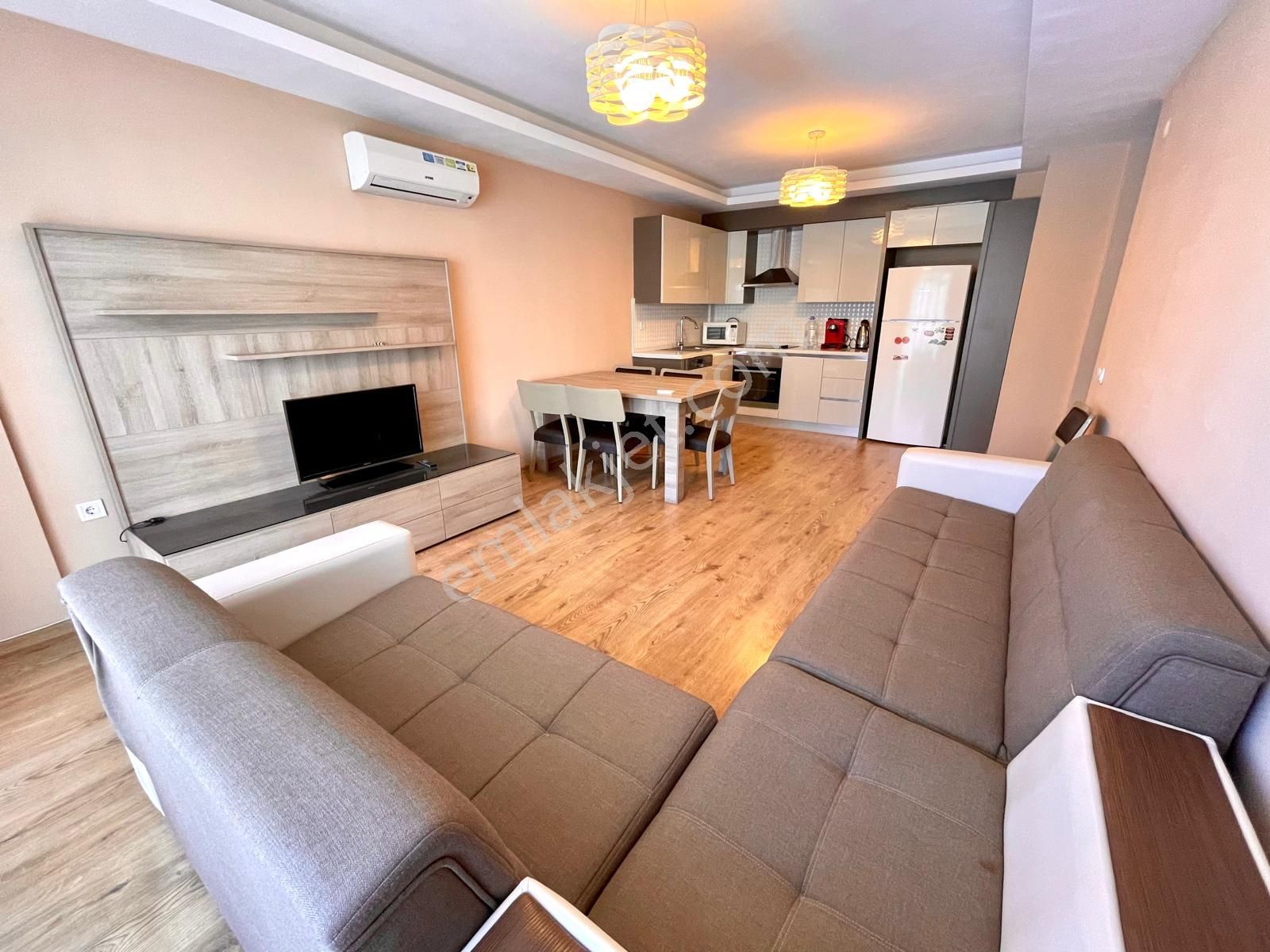 Liman 'da Arakatta Havuz Manzaralı Şık 1+1 - Görsel 2