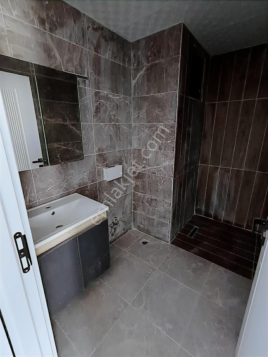 Havaalanı Yakını Bağımsız Mutfaklı Satılık 1+1 - Görsel 3