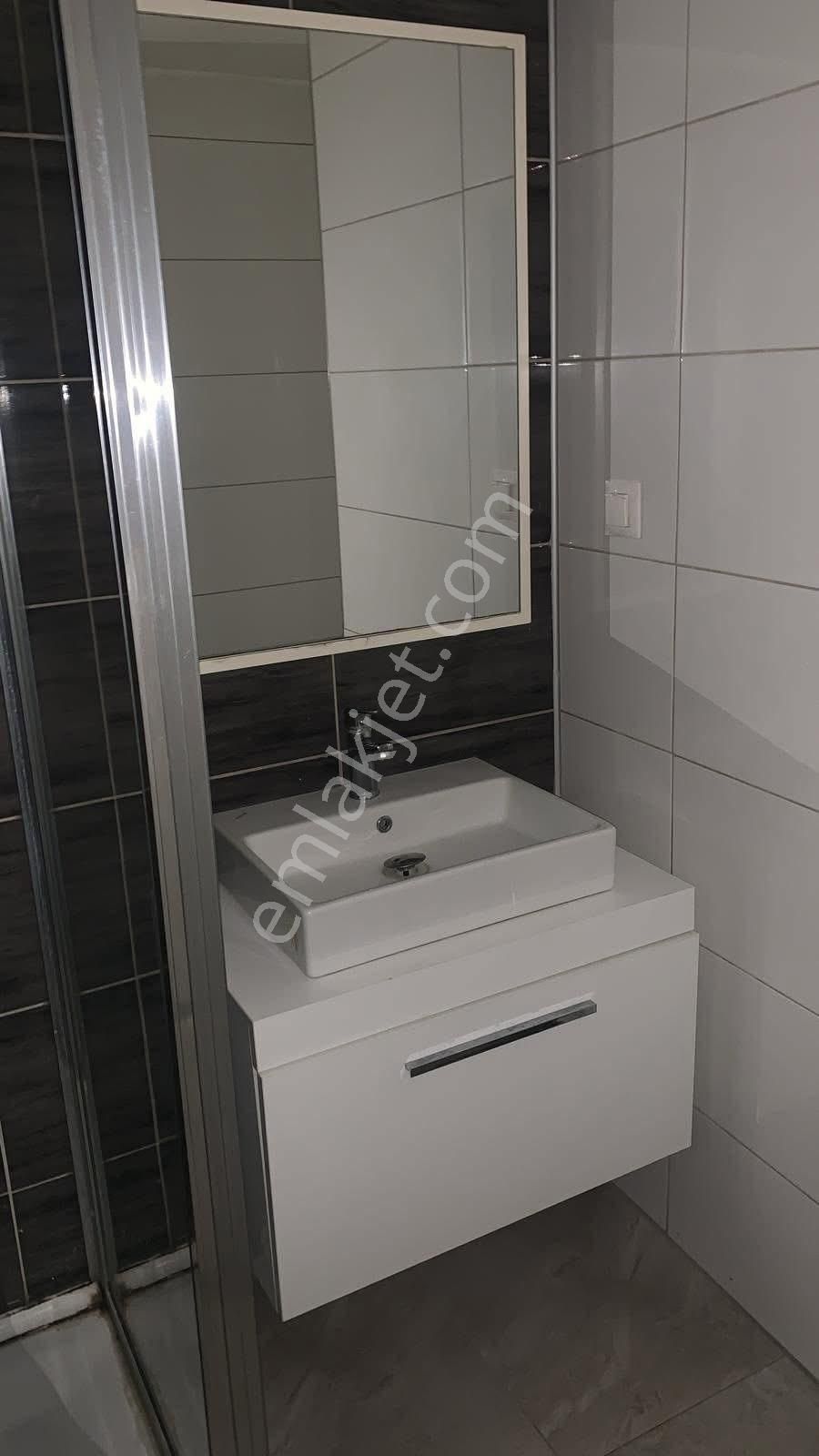 Gürselpaşa’da Havuzlu Sitede Sıfır Eşyalı Full Eşyalı Lüks 1+1 - Görsel 7