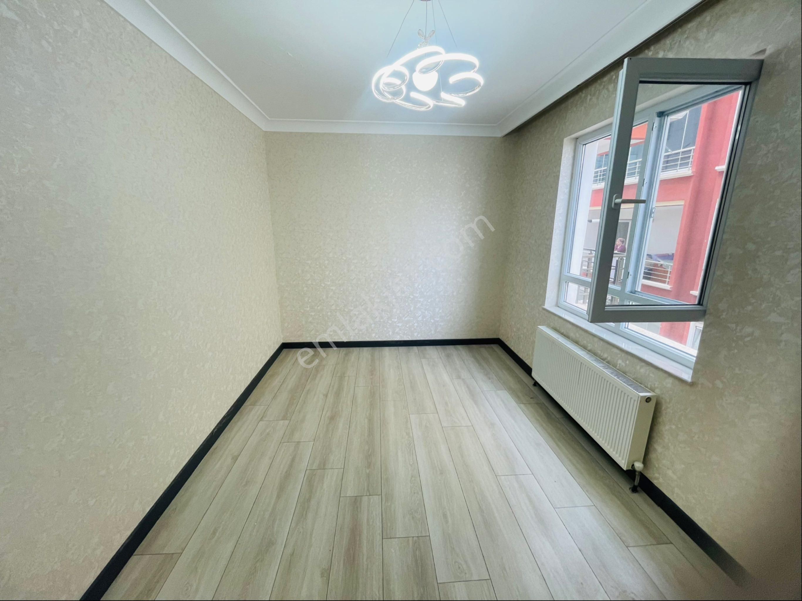 Öz Eda Emlak Dan Satılık Full Yapılı 3+1 Daire Bağlum Hisar Da - Görsel 13