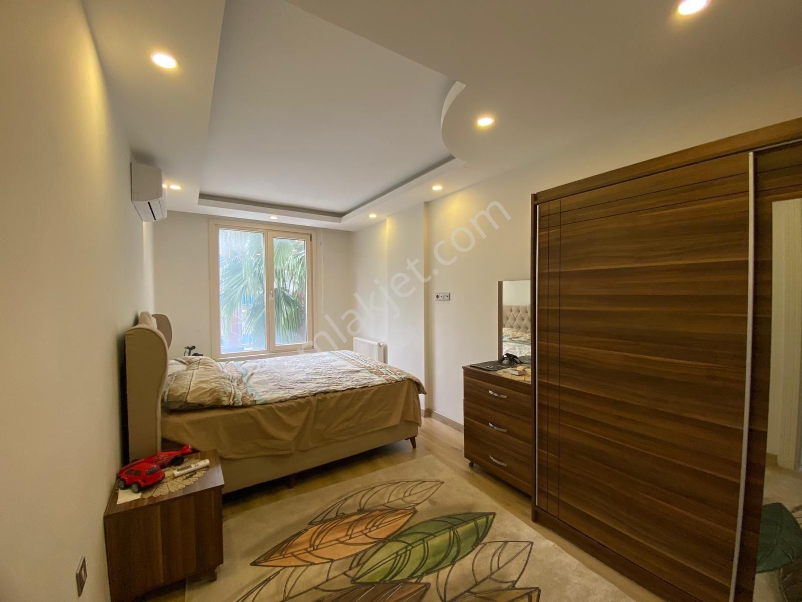 Beylikdüzü Yasemin Evlerinde Eşyalı Satılık 2+1 Daire - Görsel 2