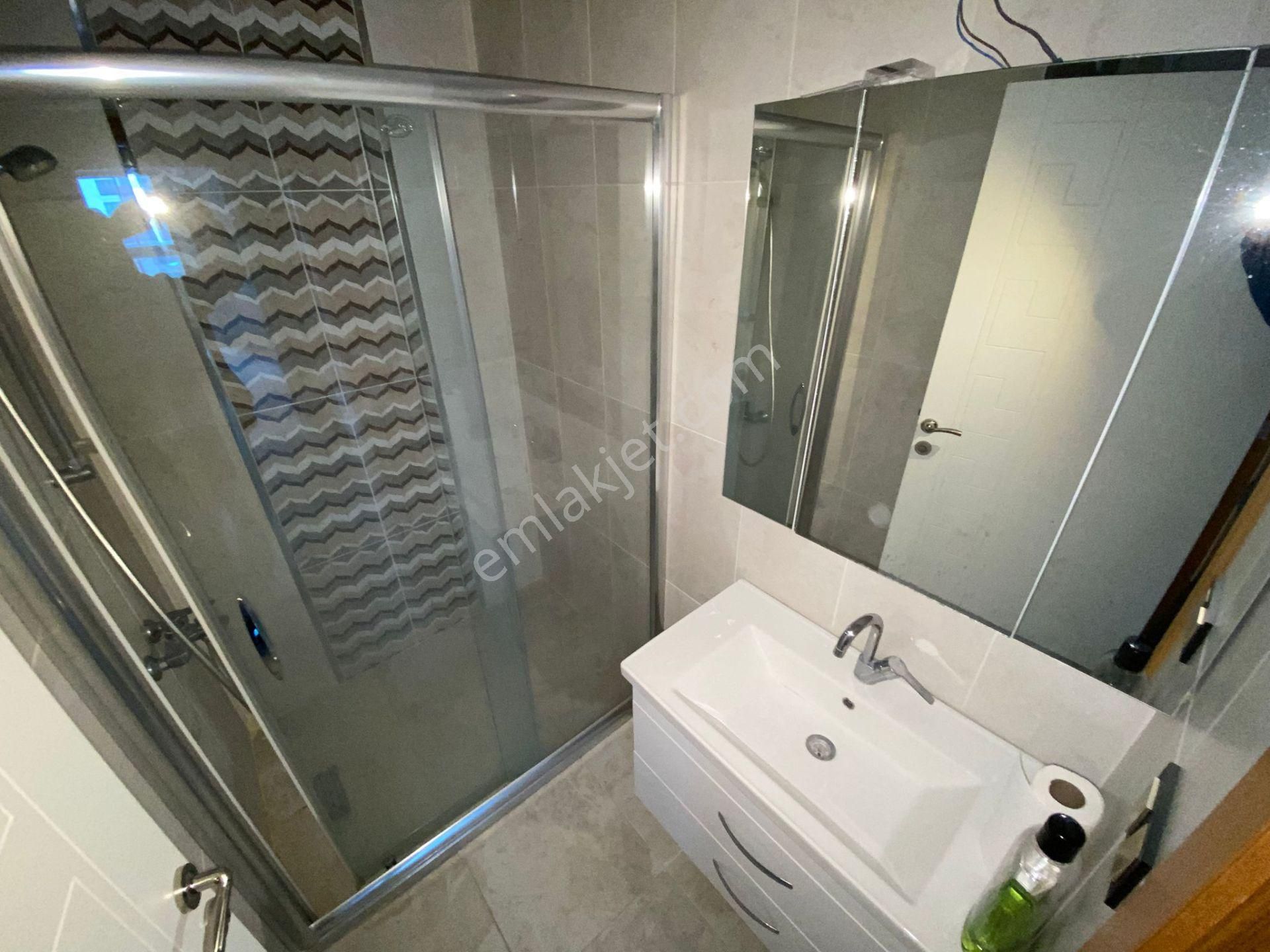 Nasip Ten Site İçersinde Teras Balkonlu Çift Banyolu 4+1 Kiralık - Görsel 30