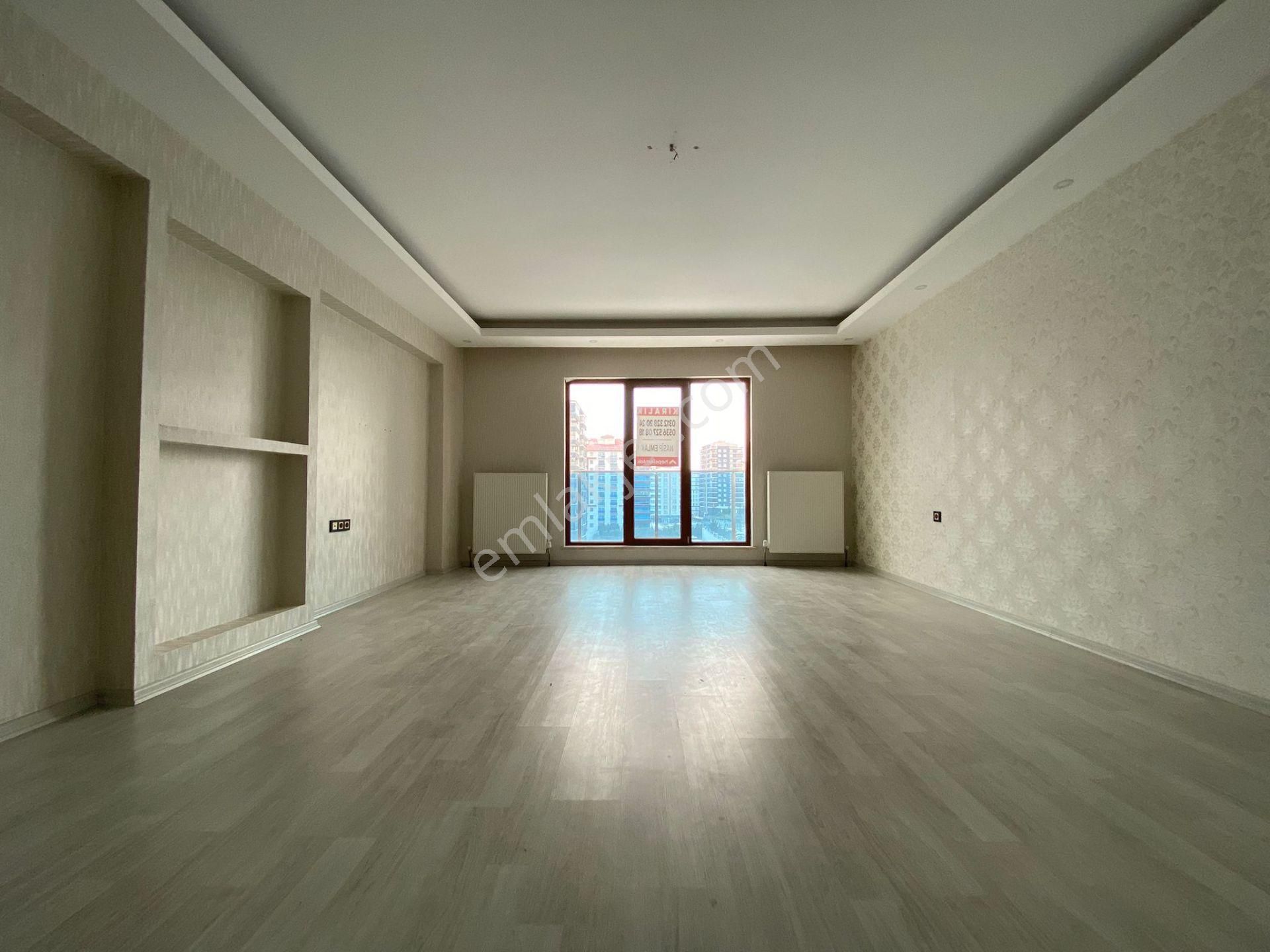 Nasip Ten Site İçersinde Teras Balkonlu Çift Banyolu 4+1 Kiralık - Görsel 11