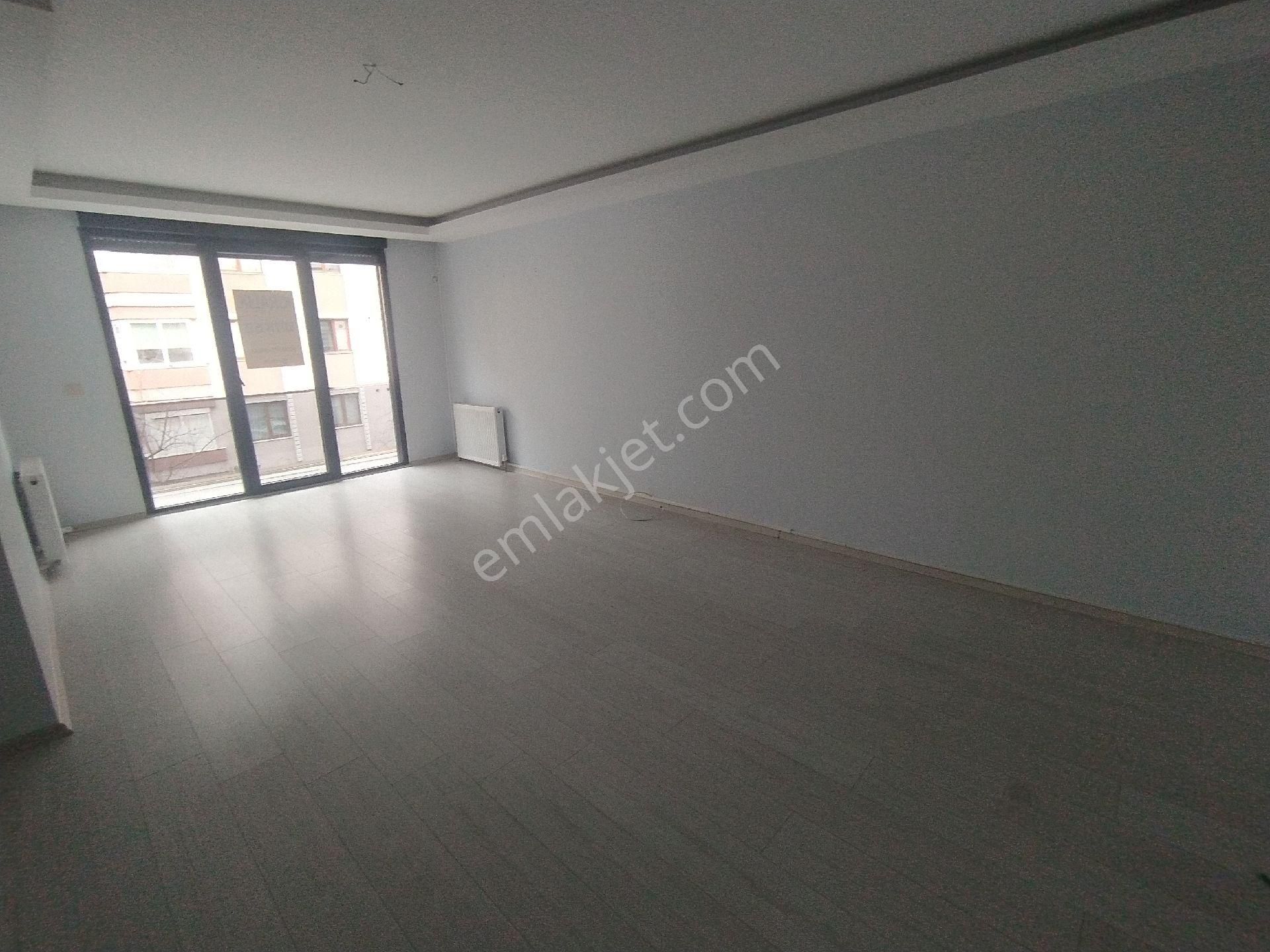 Plusofis Emlak Küçükyalı Çınar Kiralık Daire - Görsel 2