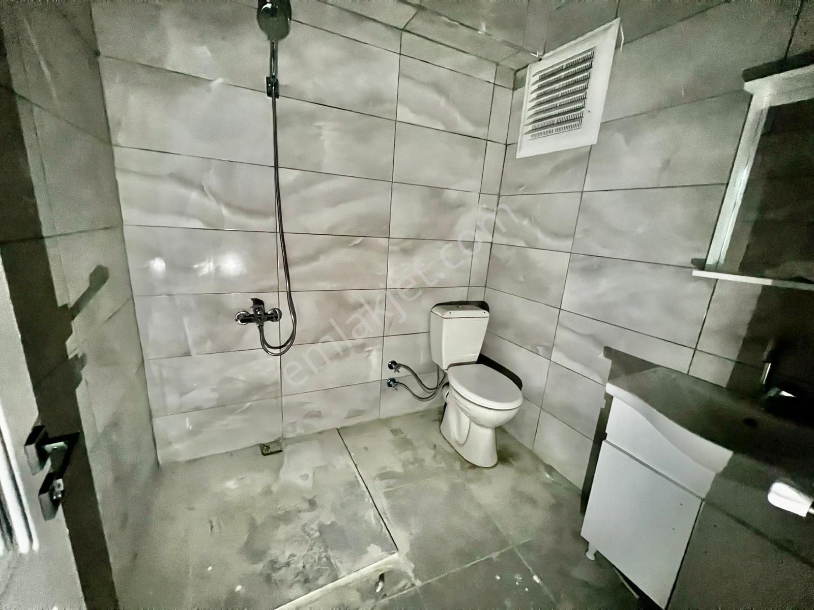 İmren Gayrimenkulden Satılık Tevfikbey Medipol Altı 2+1 78 M2 Bahçeli Düz Giriş - Görsel 22