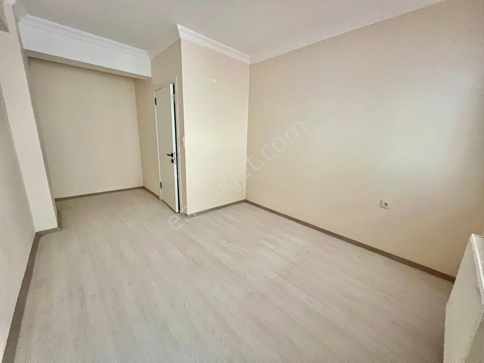 İmren Gayrimenkulden Satılık Tevfikbey Medipol Altı 2+1 78 M2 Bahçeli Düz Giriş - Görsel 13