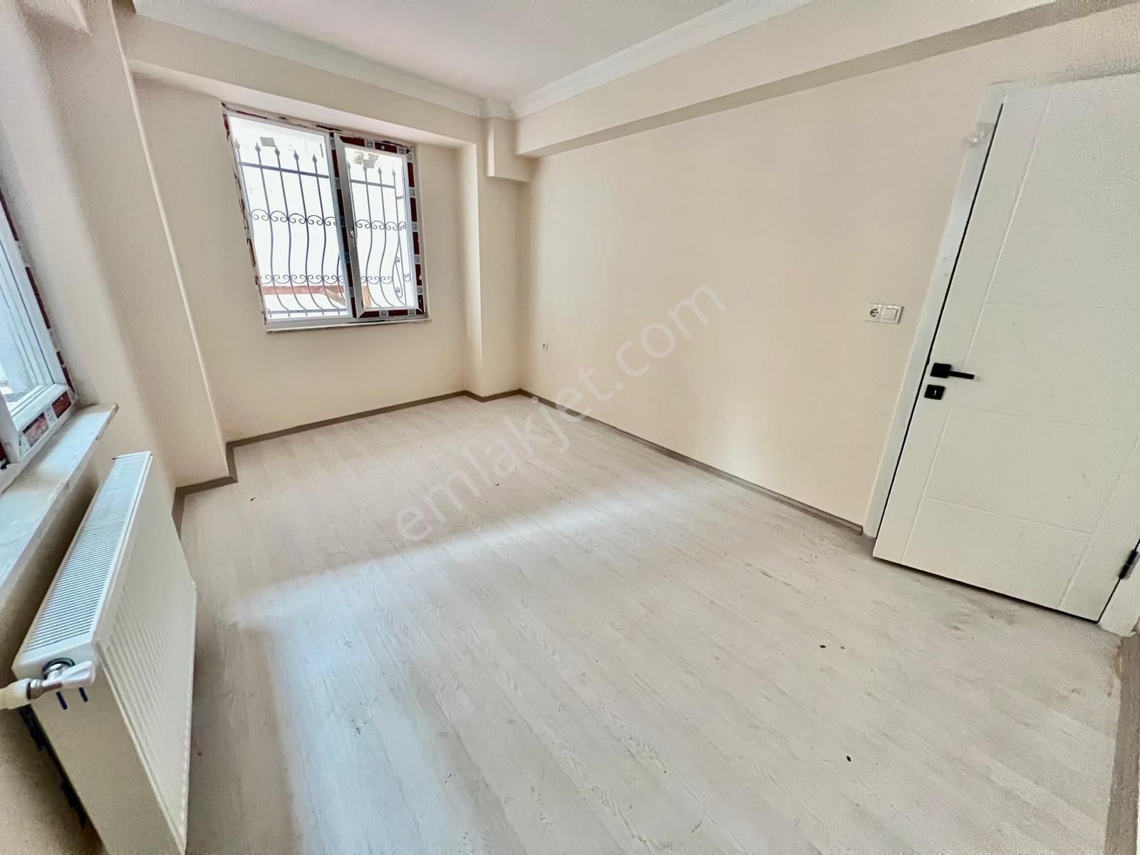 İmren Gayrimenkulden Satılık Tevfikbey Medipol Altı 2+1 78 M2 Bahçeli Düz Giriş - Görsel 6