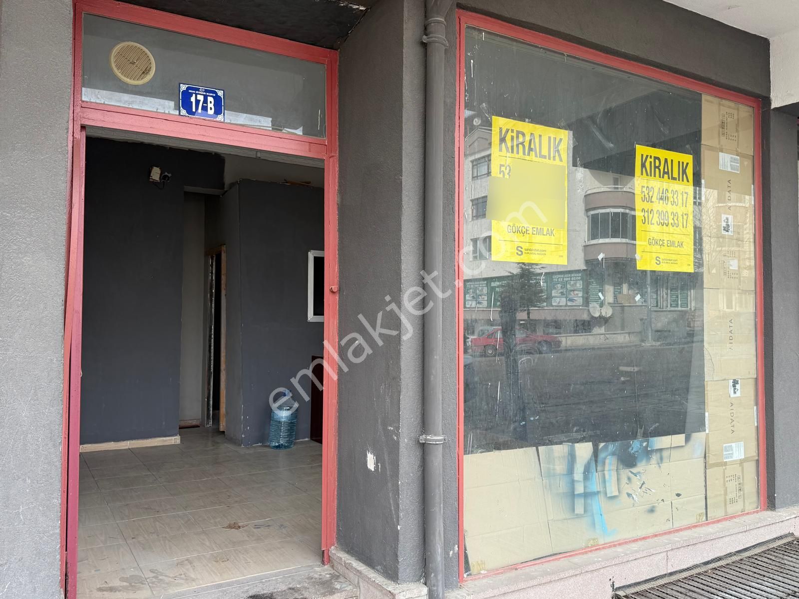 Gökçe Emlak'tan 30m² Önü Açık Caddede Kiralık Dükkan