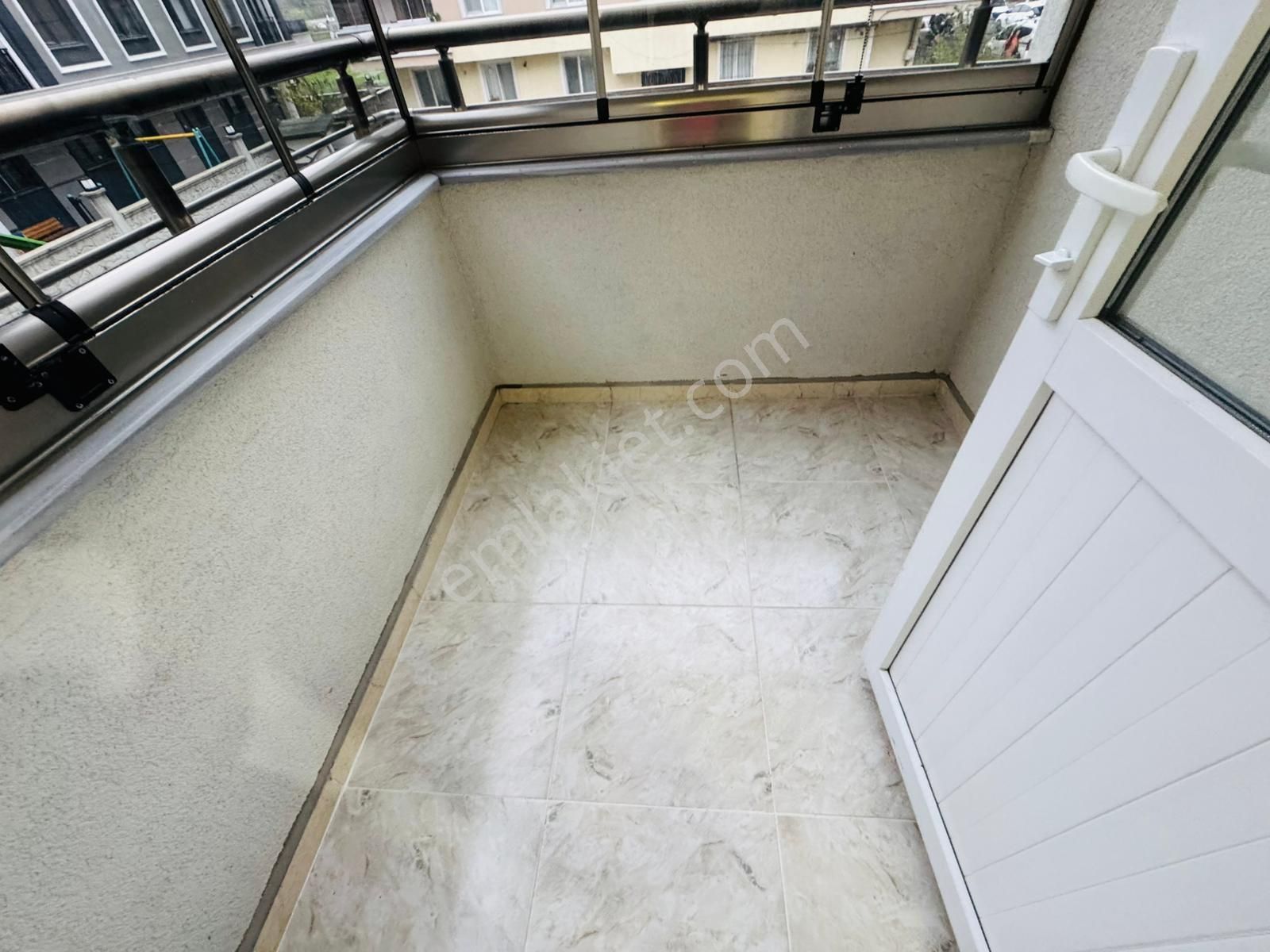 Merpa İnşaat'tan *** Fatih Mah'de/ İskanlı/ Çift Cam Balkon / Arakat 2+1 Daire - Görsel 6