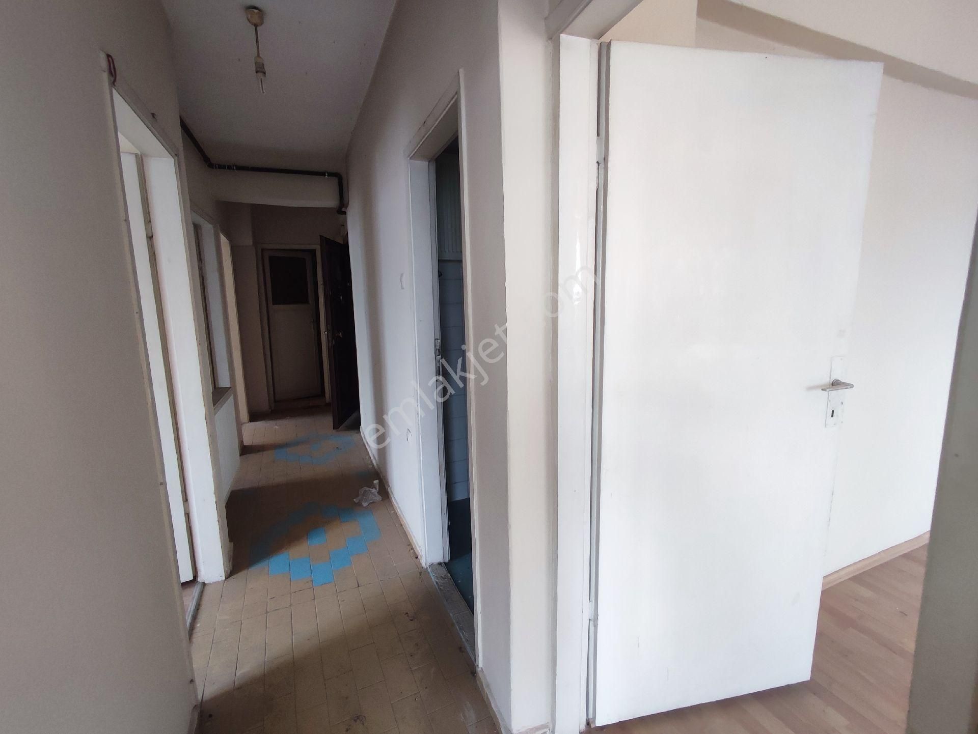 Truva Yağız'dan Bulvara Cephe Asansörlü 3+1 Daire - Görsel 3